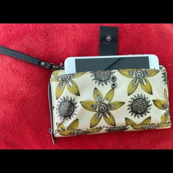 Sakroots Wristlet wallet - Picture 3 of 8